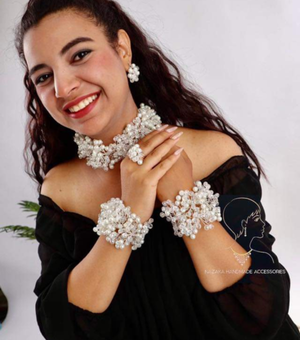 طقم الكريستال